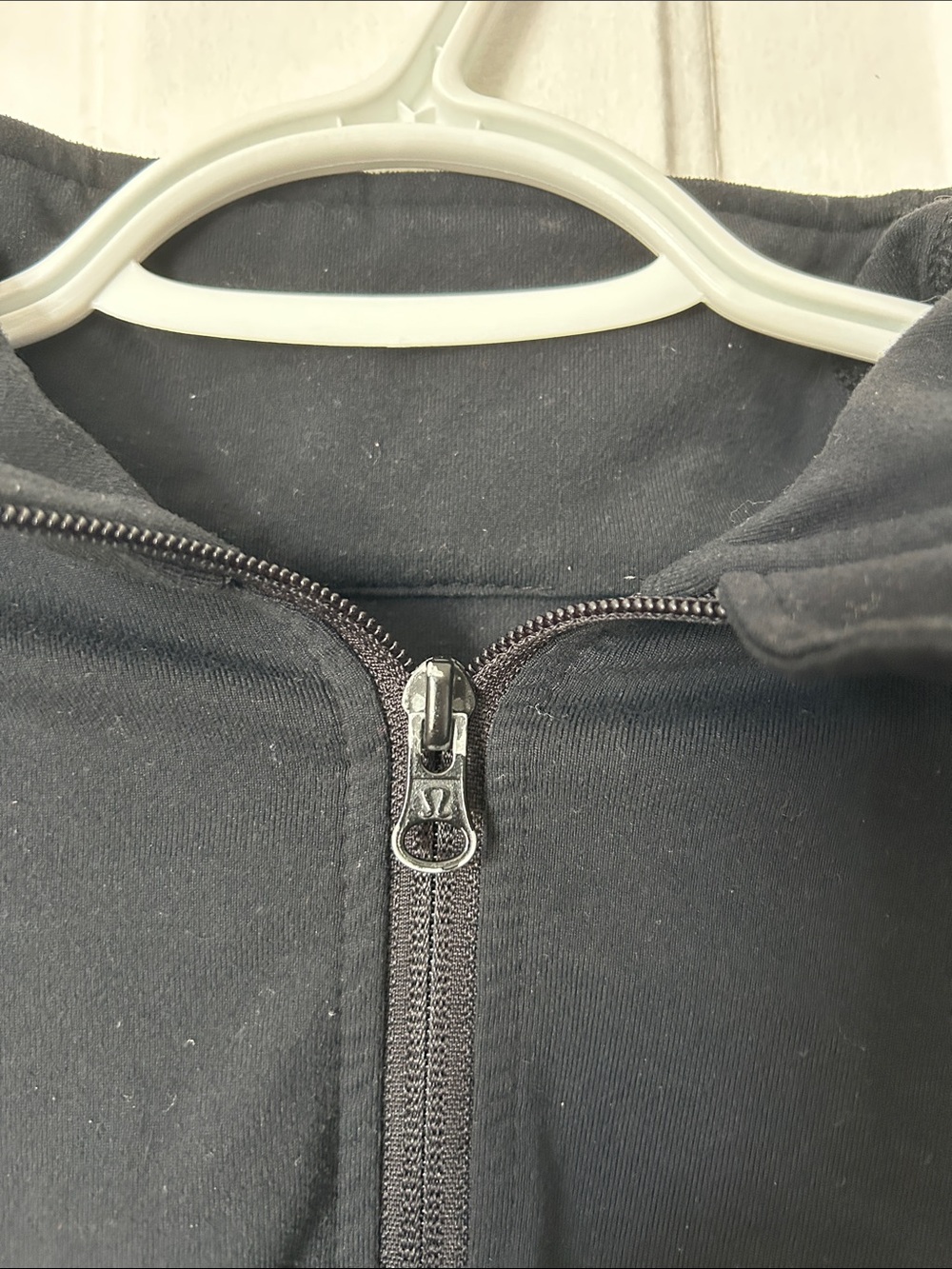 lululemon athletica Black Full-Zip Technical Run Sweater - Picture 3 of 5